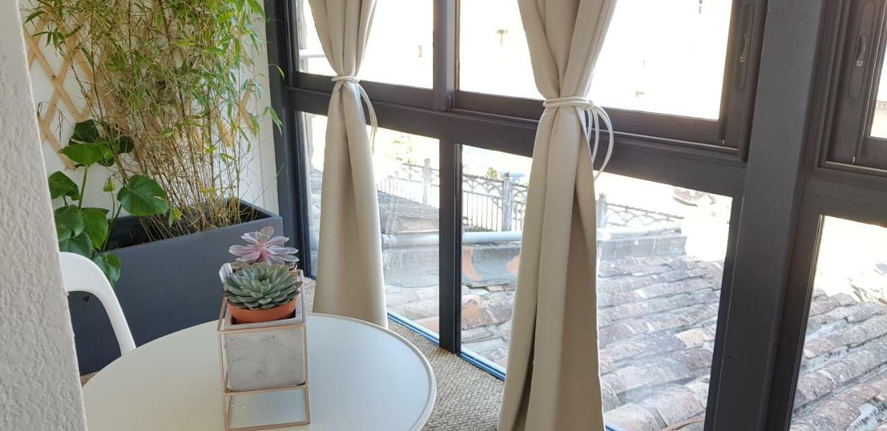 Le Particulier - Appart Hotel La Reole Bagian luar foto