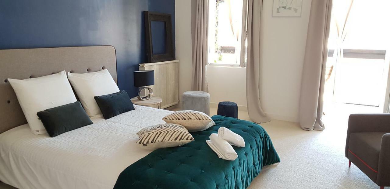 Le Particulier - Appart Hotel La Reole Bagian luar foto