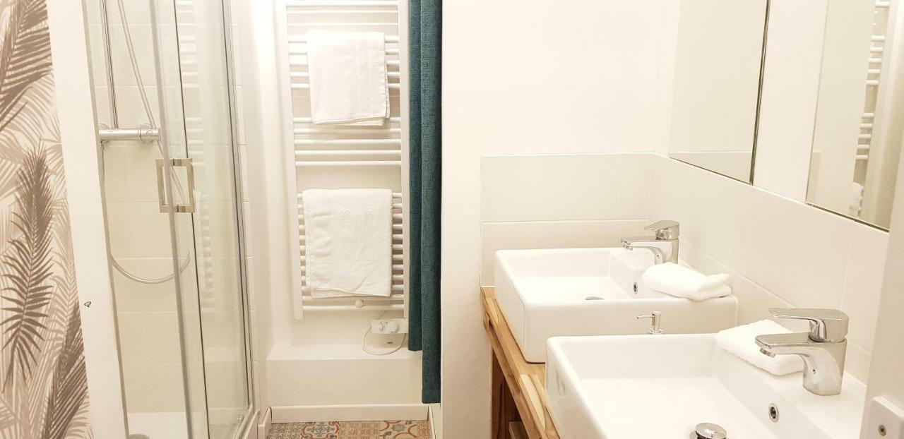 Le Particulier - Appart Hotel La Reole Bagian luar foto